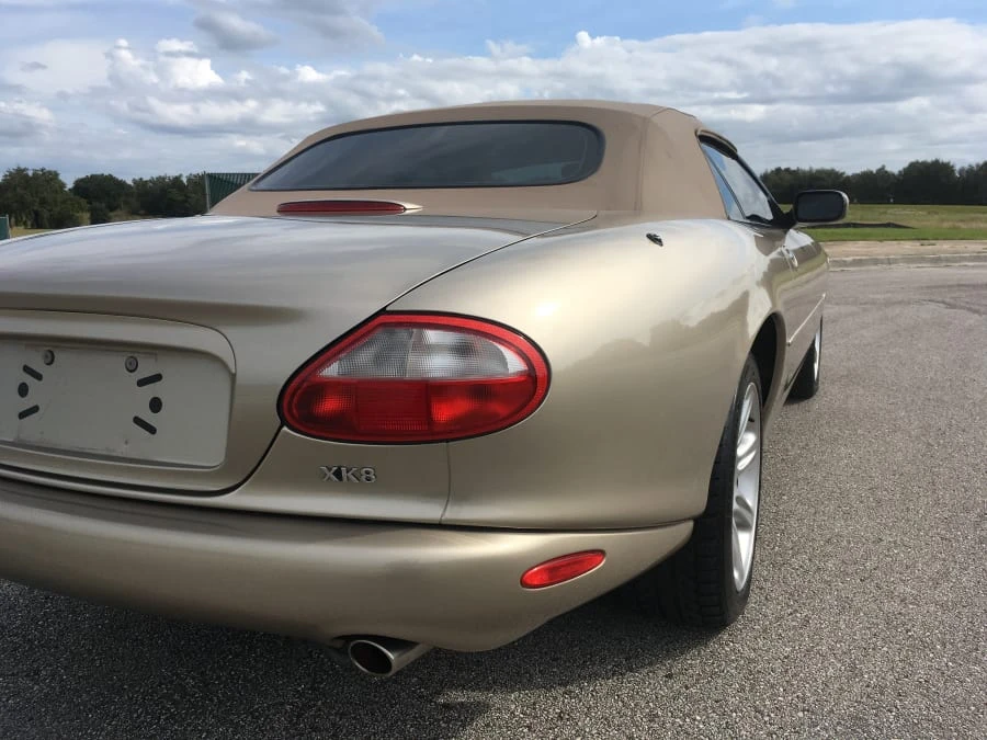 2000 Jaguar X100 XK8 - Image 3 of 7