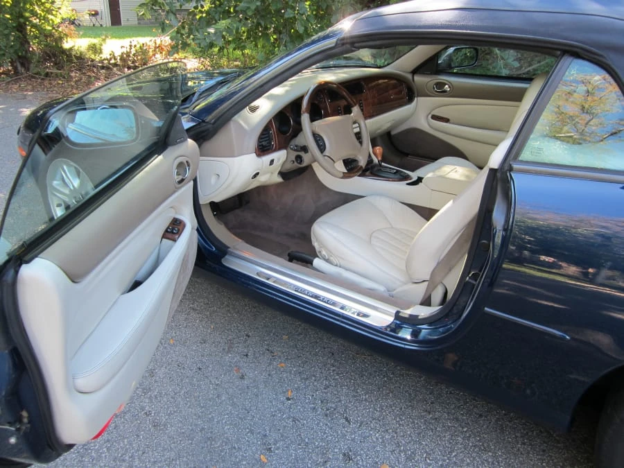 2000 Jaguar X100 XK8 - Image 2 of 6