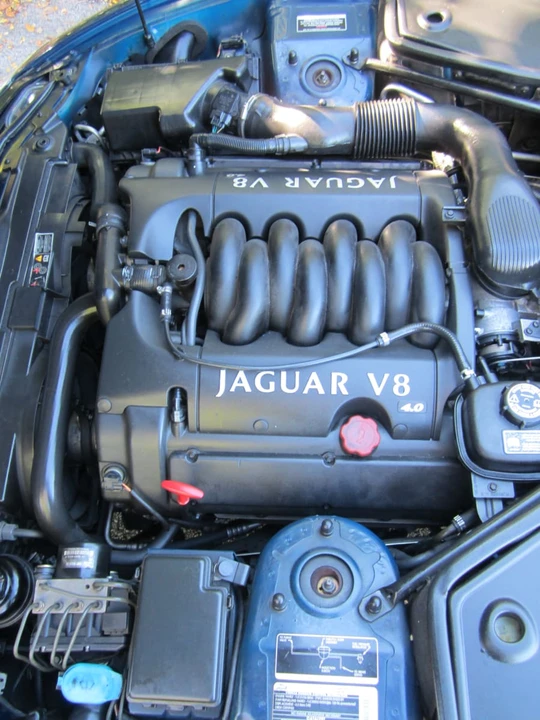 2000 Jaguar X100 XK8 - Image 5 of 6