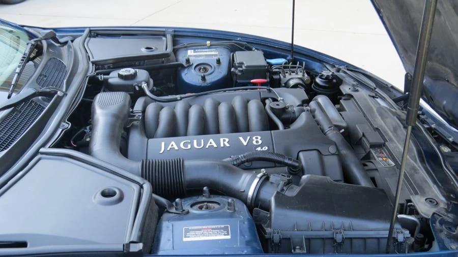 2000 Jaguar X100 XK8 - Image 7 of 9