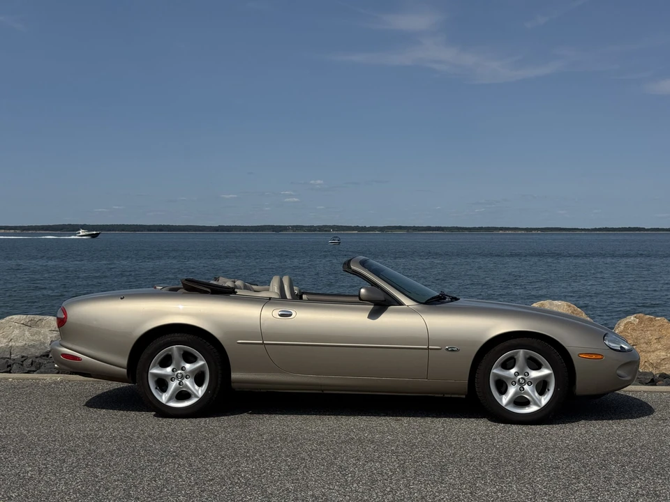 2000 Jaguar X100 XK8 - Image 18 of 31