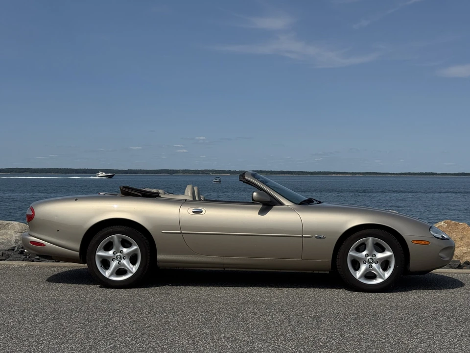 2000 Jaguar X100 XK8 - Image 17 of 31