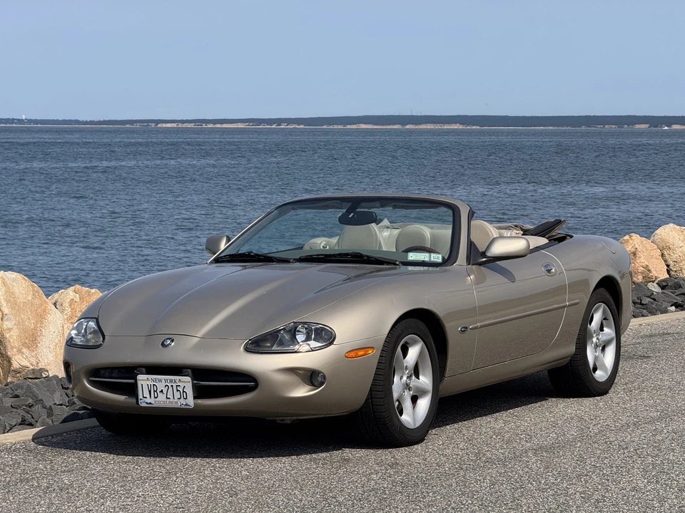 2000 Jaguar X100 XK8 - Image 4 of 31