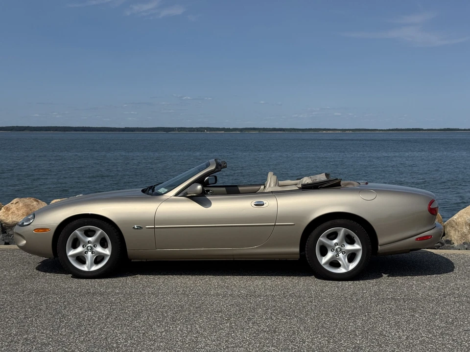 2000 Jaguar X100 XK8 - Image 6 of 31
