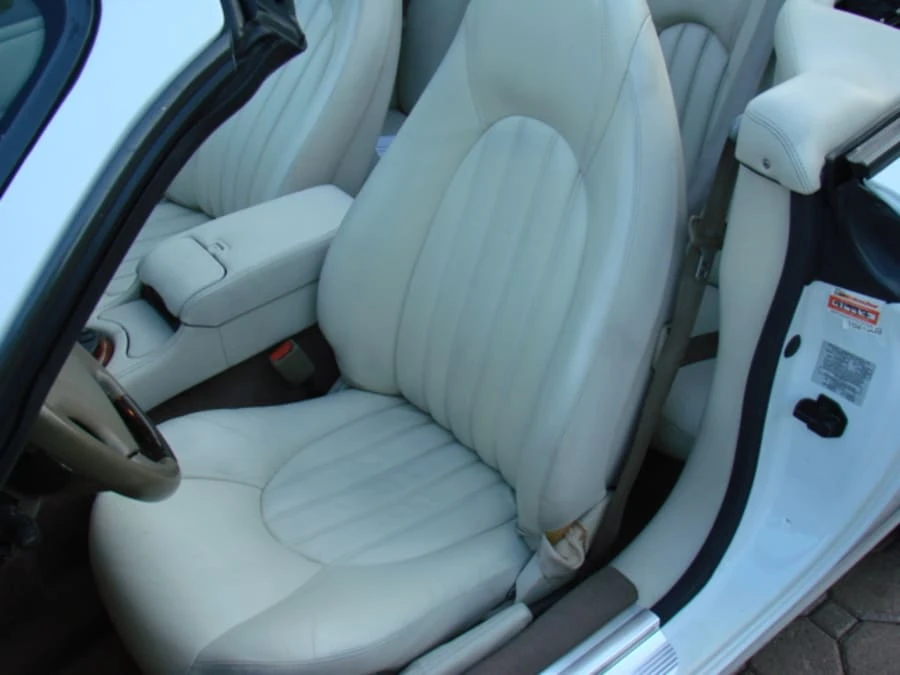 2000 Jaguar X100 XK8 - Image 4 of 9