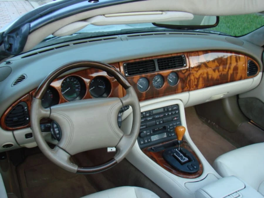 2000 Jaguar X100 XK8 - Image 5 of 9