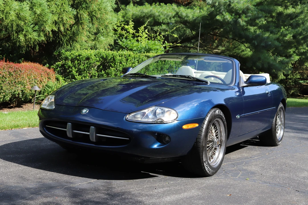 2000 Jaguar X100 XK8 - Image 18 of 31