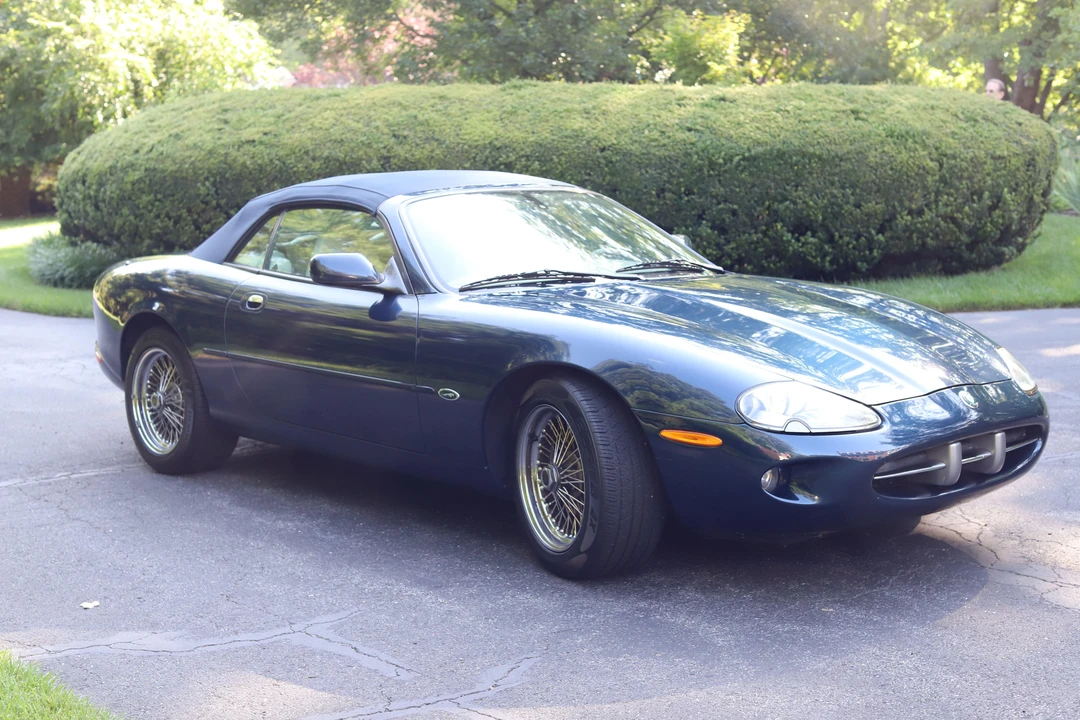 2000 Jaguar X100 XK8 - Image 14 of 31
