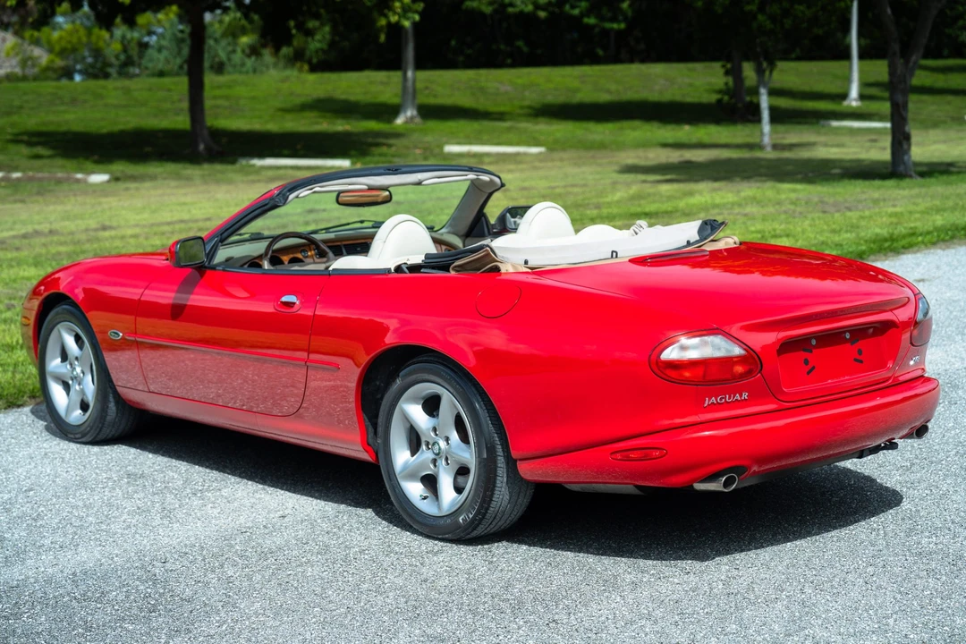 2000 Jaguar X100 XK8 - Image 4 of 31