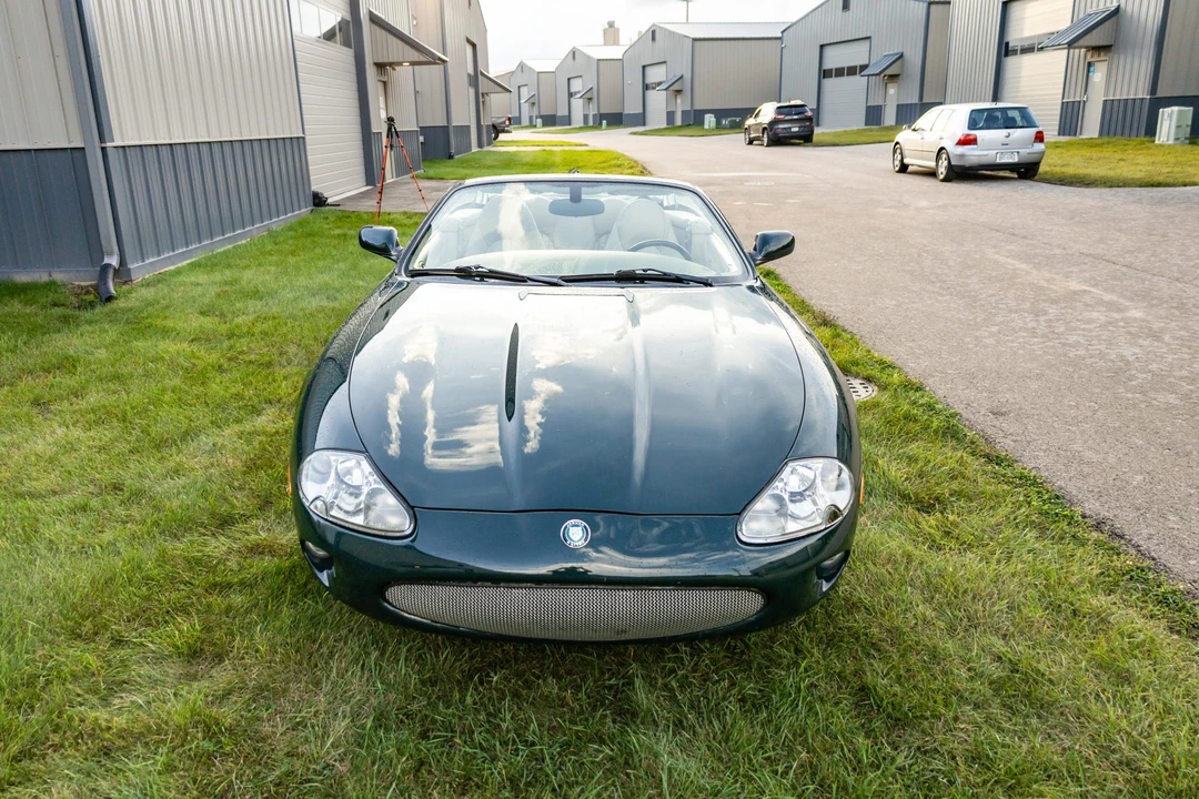 2000 Jaguar X100 XK8 - Image 3 of 31