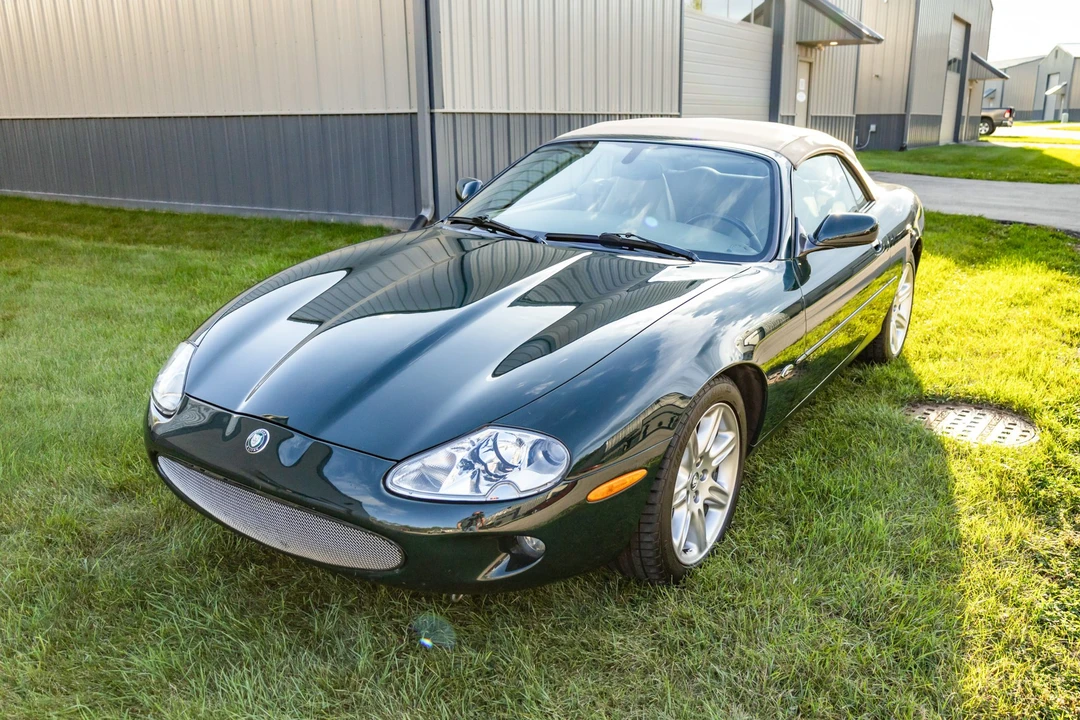 2000 Jaguar X100 XK8 - Image 19 of 31