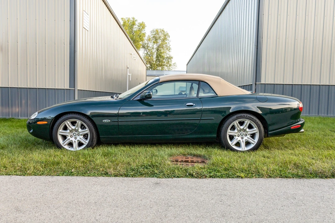2000 Jaguar X100 XK8 - Image 17 of 31