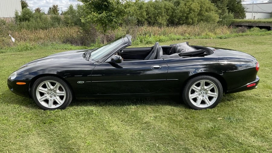 2000 Jaguar X100 XK8 - Image 2 of 14