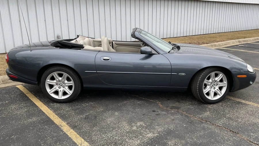 2000 Jaguar X100 XK8 - Image 2 of 12