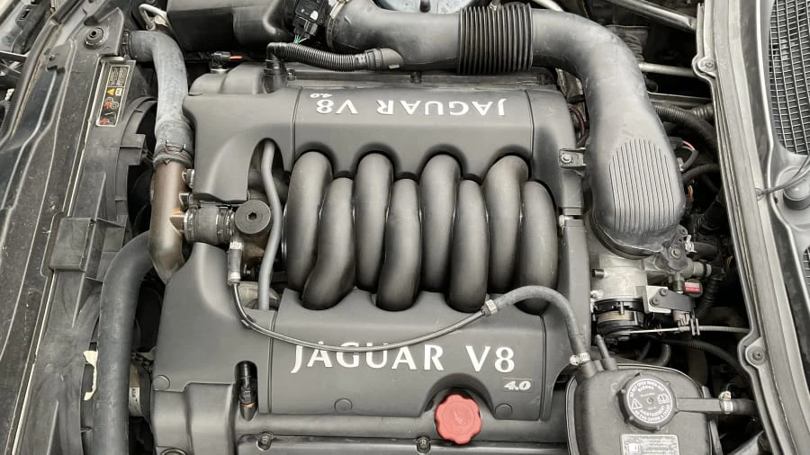 2000 Jaguar X100 XK8 - Image 8 of 12