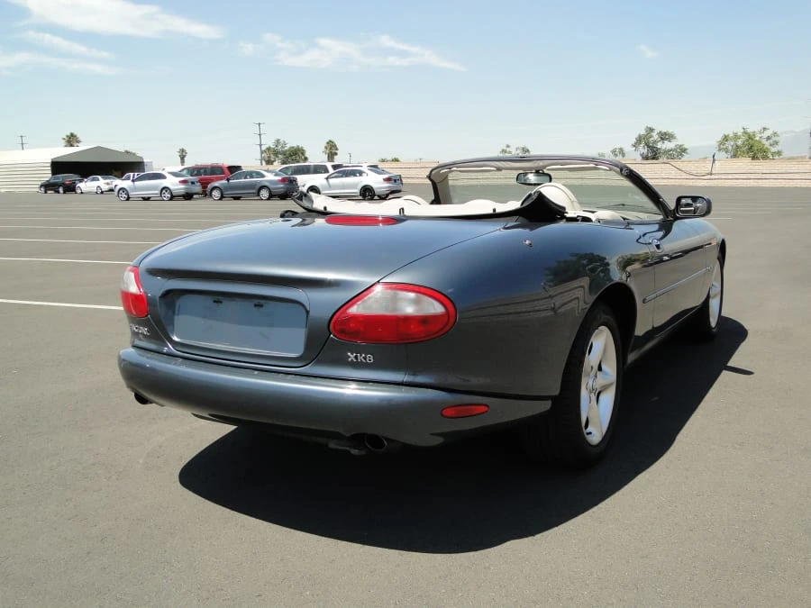 2000 Jaguar X100 XK8 - Image 3 of 5