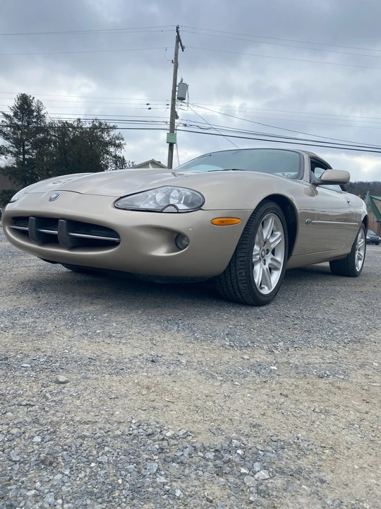 2000 Jaguar X100 XK8 - Image 2 of 31