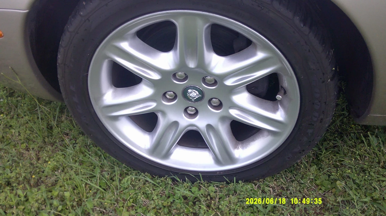 2000 Jaguar X100 XK8 - Image 26 of 31