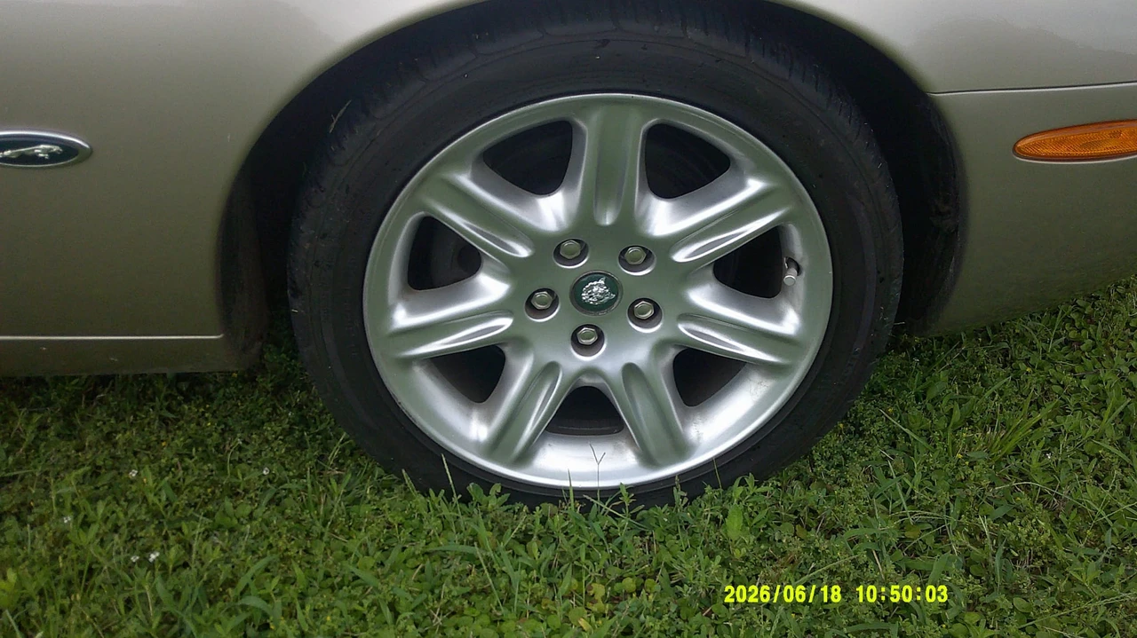 2000 Jaguar X100 XK8 - Image 29 of 31