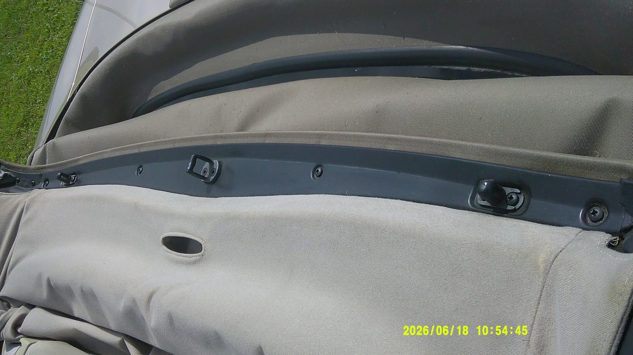 2000 Jaguar X100 XK8 - Image 21 of 31