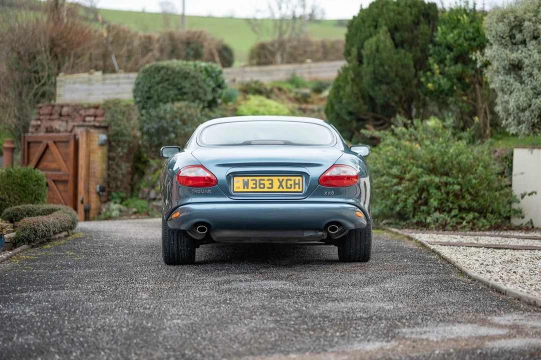 2000 Jaguar X100 XK8 - Image 4 of 30