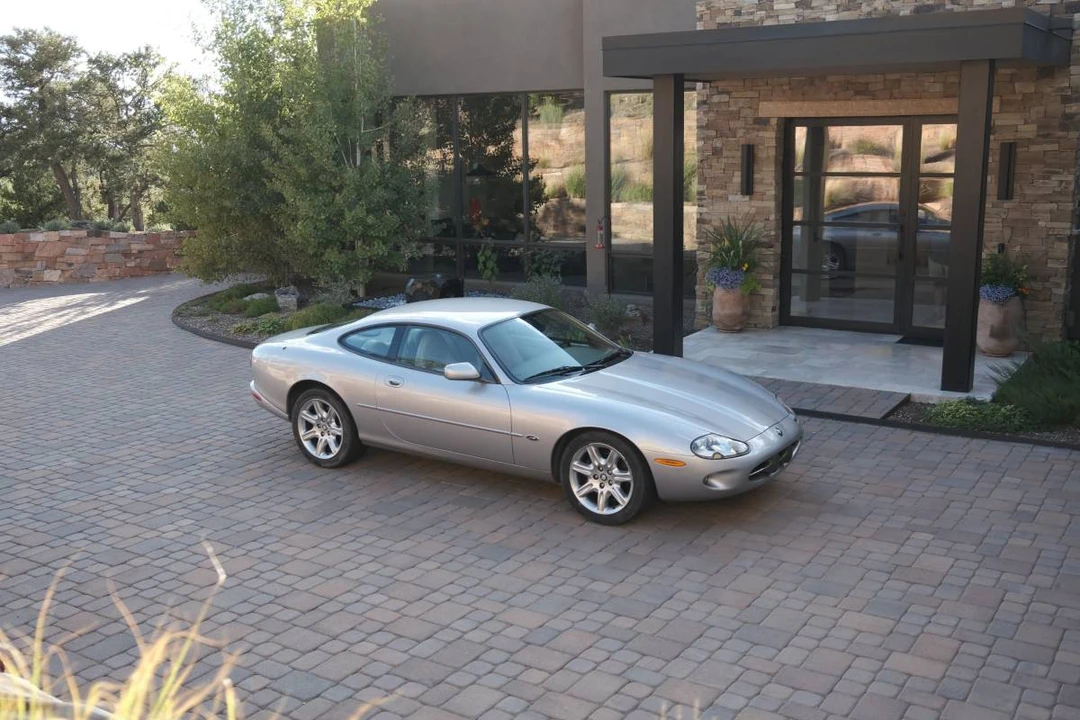 2000 Jaguar X100 XK8 - Image 2 of 20