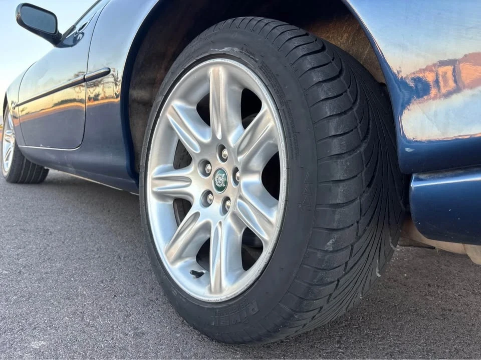 2000 Jaguar X100 XK8 - Image 9 of 16