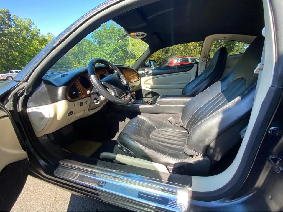 2000 Jaguar X100 XK8 - Image 11 of 15