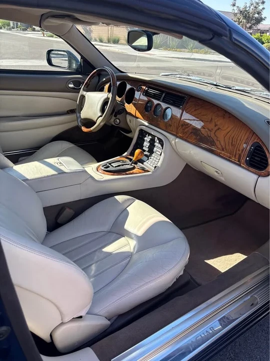 2000 Jaguar X100 XK8 - Image 12 of 16