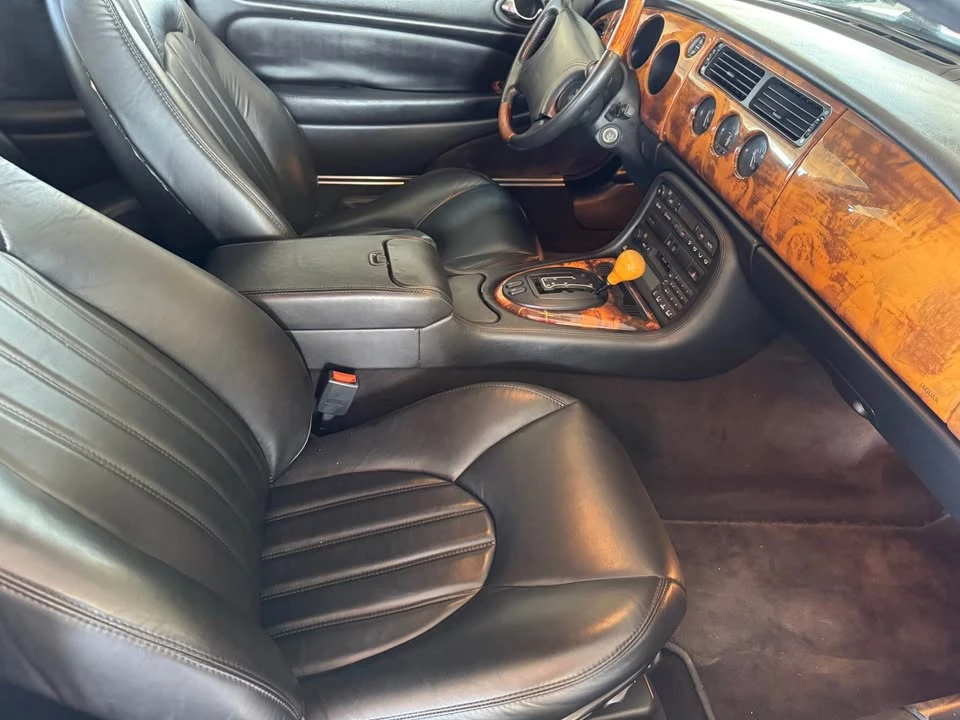 2000 Jaguar X100 XK8 - Image 11 of 20