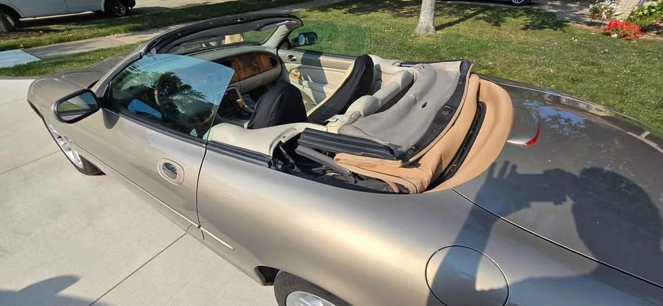 2000 Jaguar X100 XK8 - Image 13 of 14