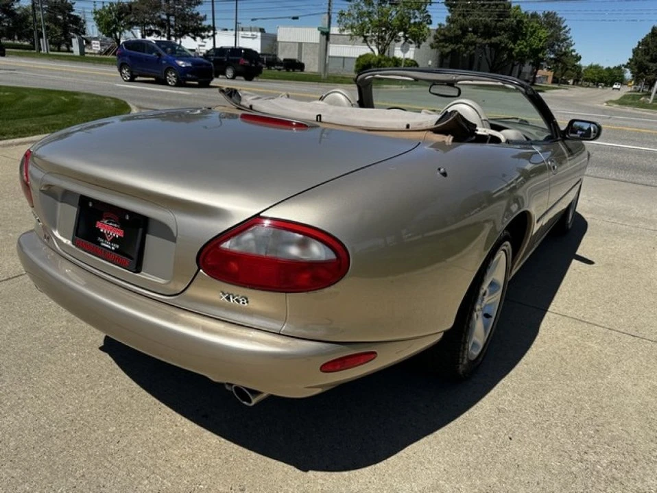 2000 Jaguar X100 XK8 - Image 3 of 20