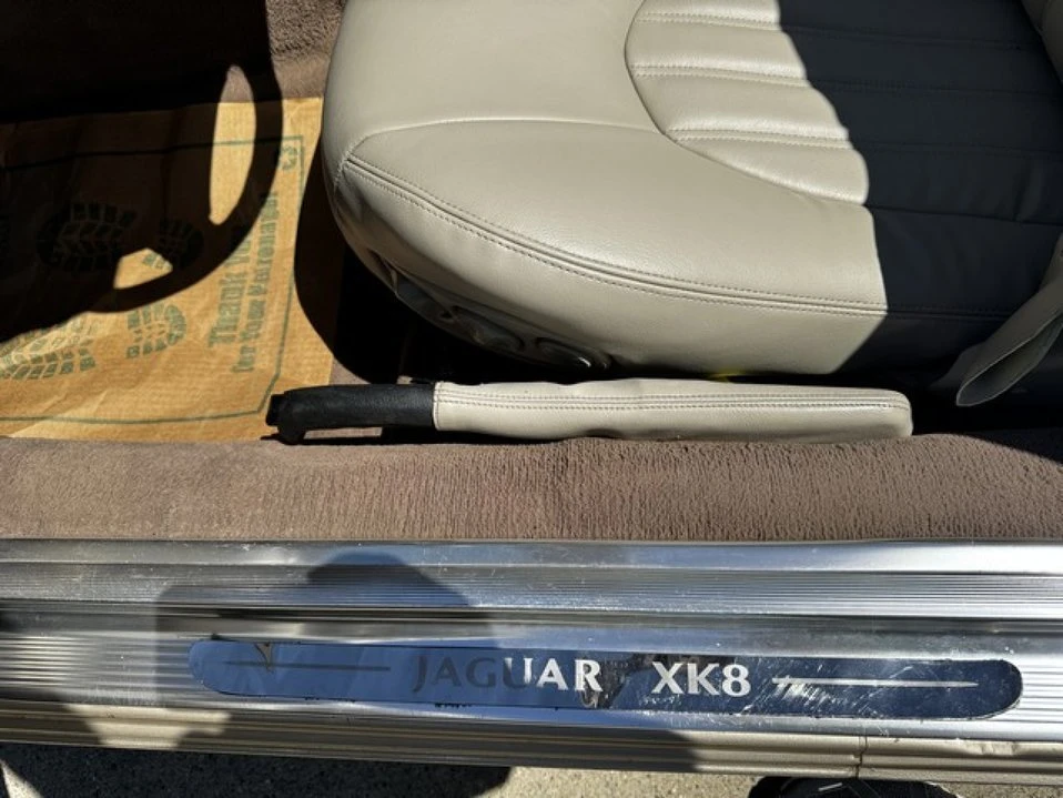 2000 Jaguar X100 XK8 - Image 16 of 20