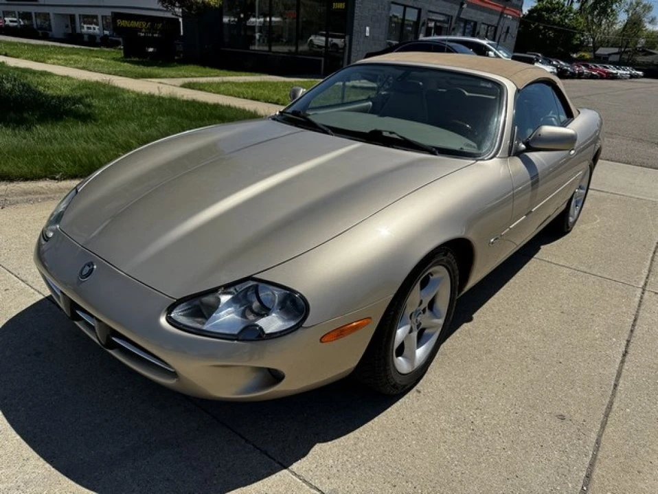 2000 Jaguar X100 XK8 - Image 7 of 20