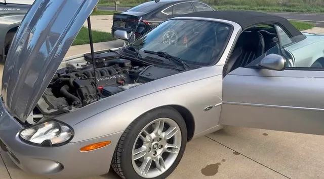 2000 Jaguar XK8 Convertible