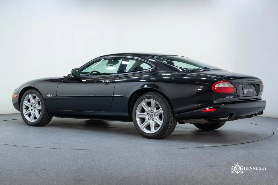2000 Jaguar X100 XK8 - Image 7 of 16