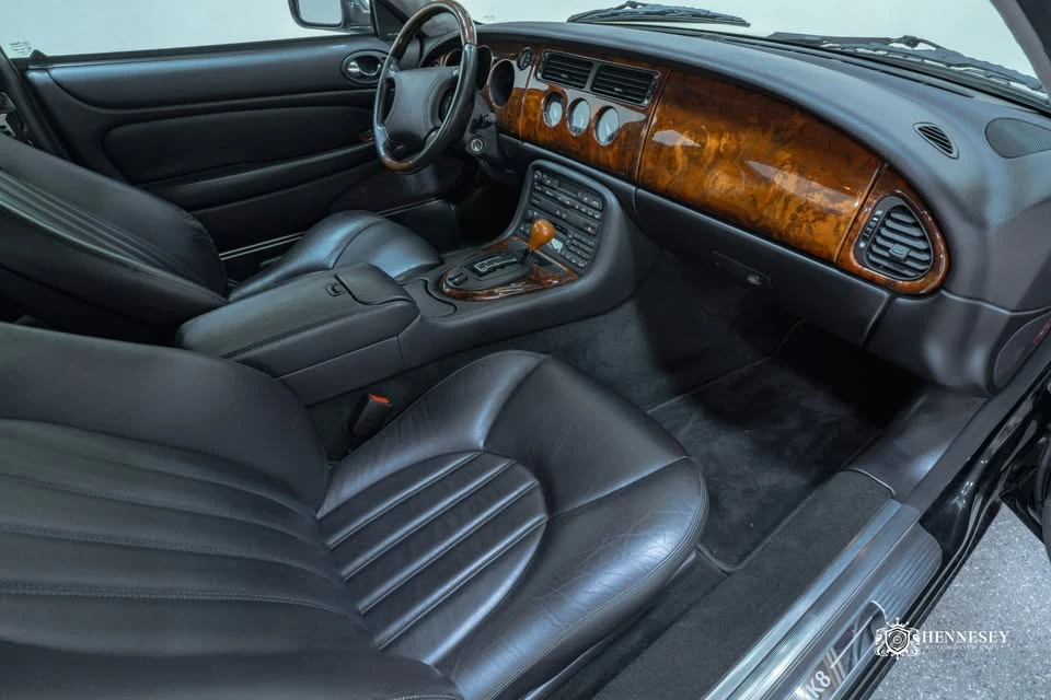 2000 Jaguar X100 XK8 - Image 11 of 16