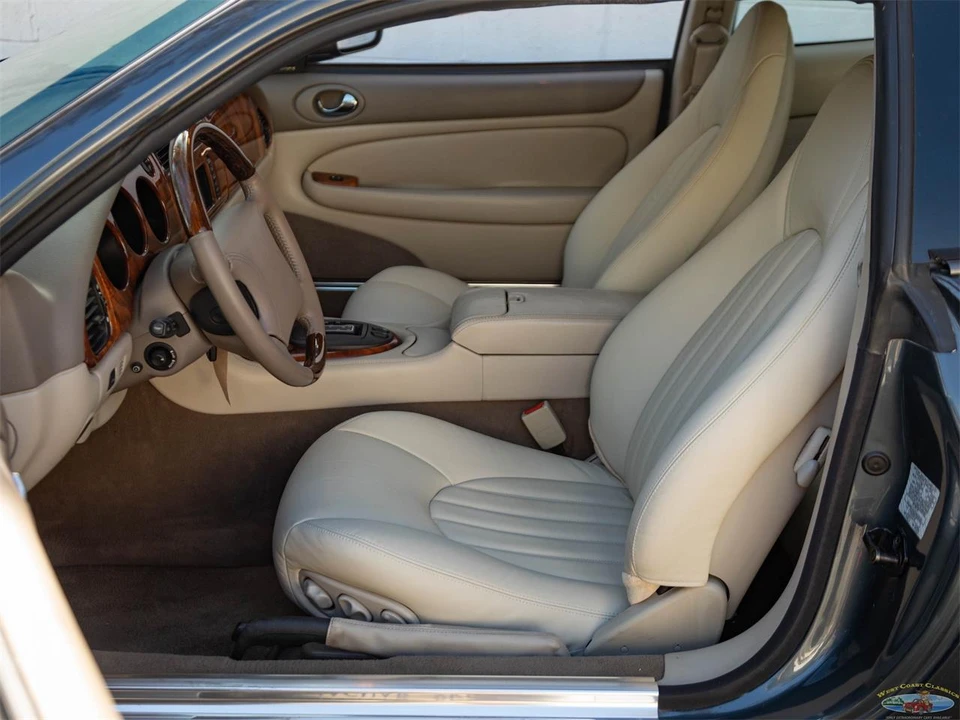 2000 Jaguar X100 XK8 - Image 31 of 31
