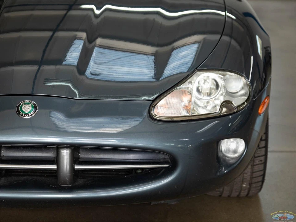 2000 Jaguar X100 XK8 - Image 16 of 31