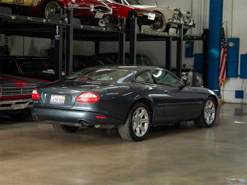 2000 Jaguar X100 XK8 - Image 24 of 31