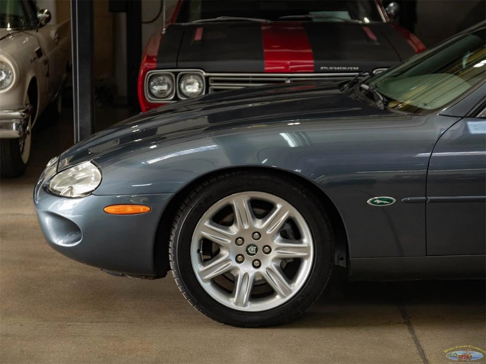 2000 Jaguar X100 XK8 - Image 5 of 31