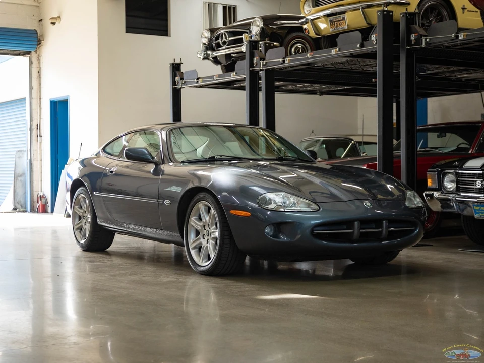 2000 Jaguar X100 XK8 - Image 11 of 21