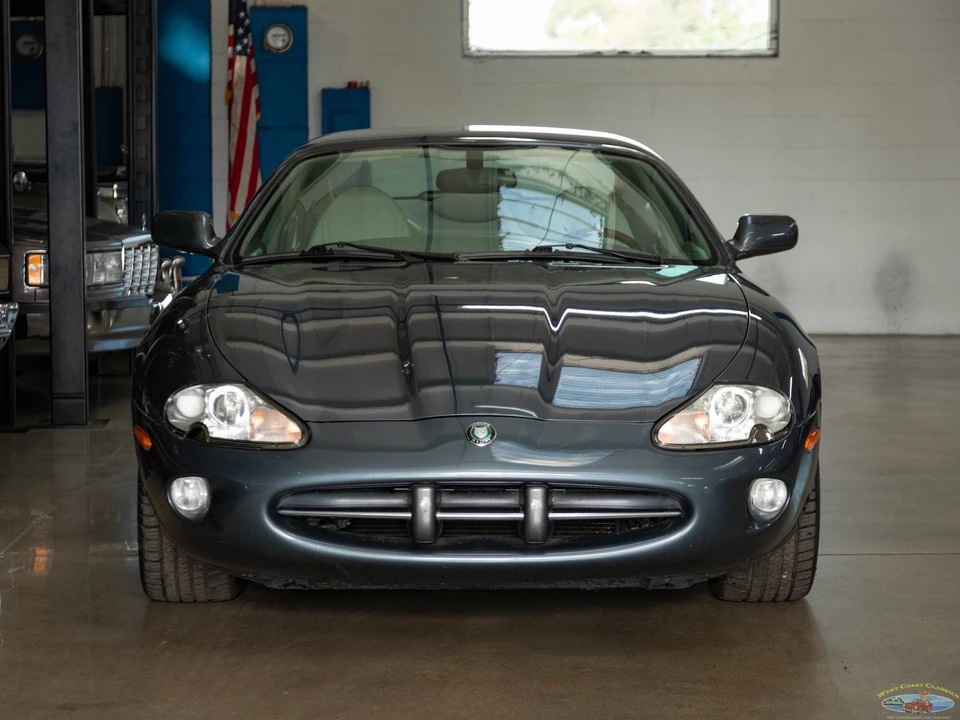 2000 Jaguar X100 XK8 - Image 14 of 21