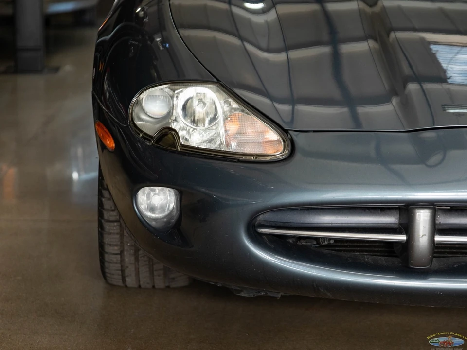 2000 Jaguar X100 XK8 - Image 15 of 31