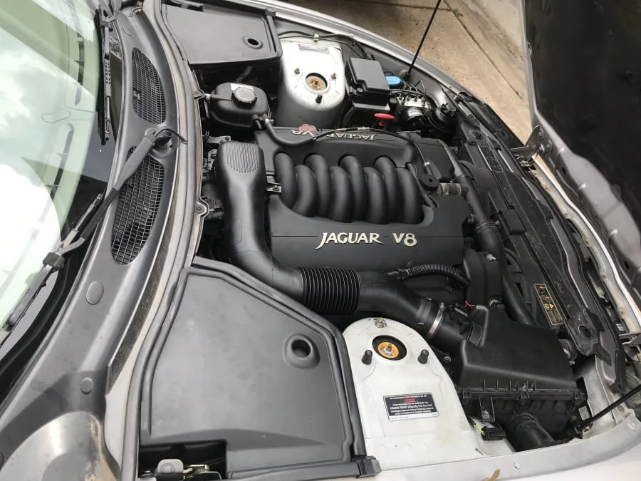 2000 Jaguar X100 XK8 - Image 8 of 11