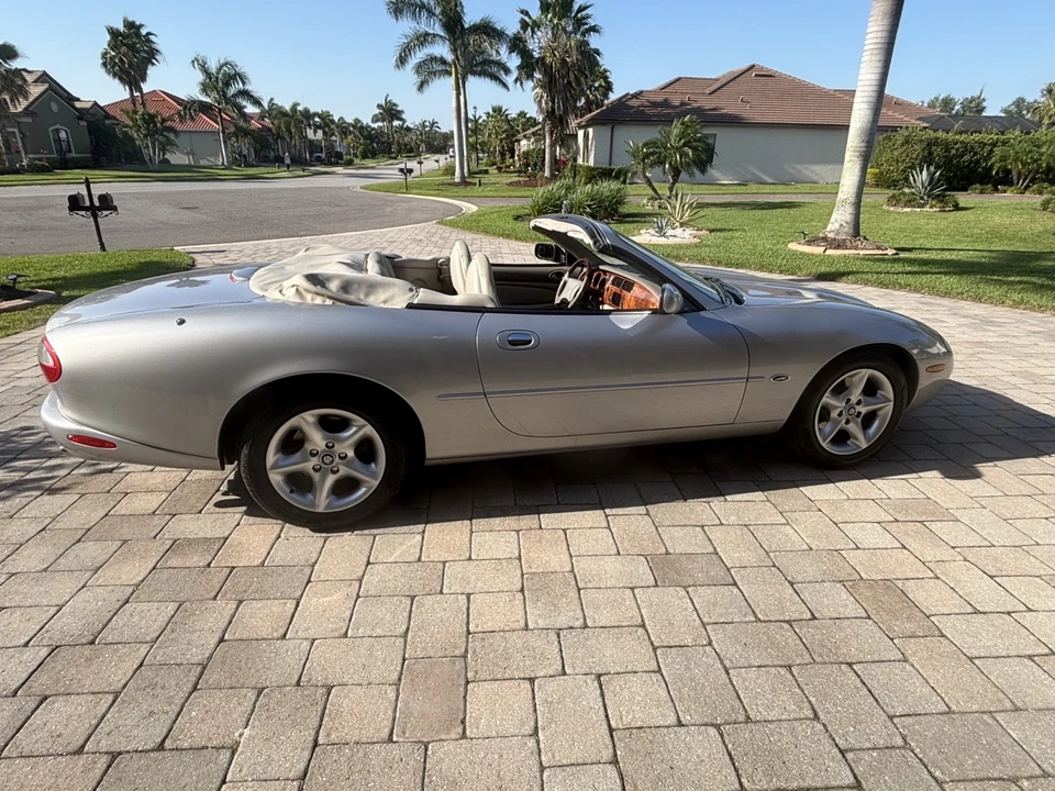 2000 Jaguar X100 XK8 - Image 7 of 11