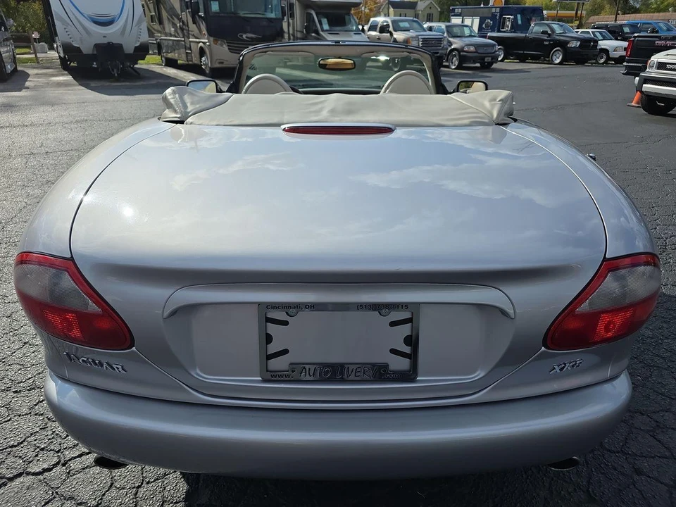 2000 Jaguar X100 XK8 - Image 14 of 31