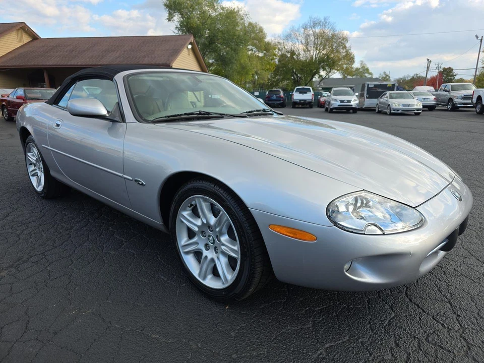 2000 Jaguar X100 XK8 - Image 18 of 31