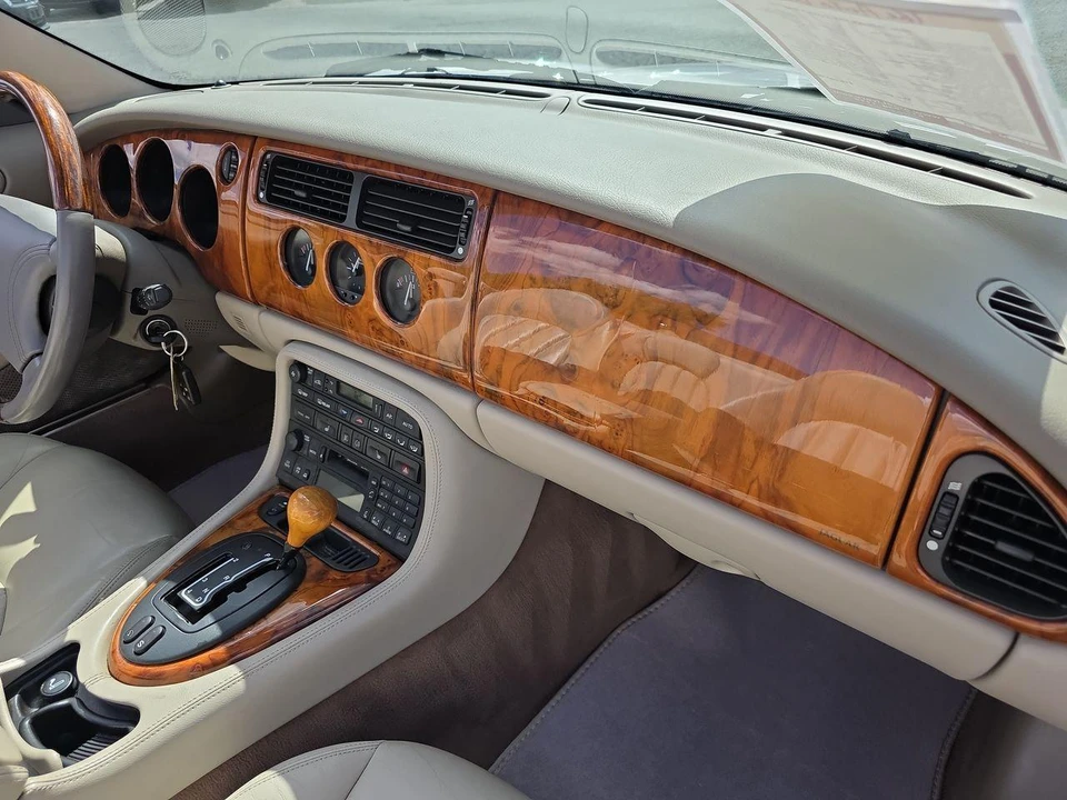 2000 Jaguar X100 XK8 - Image 23 of 31