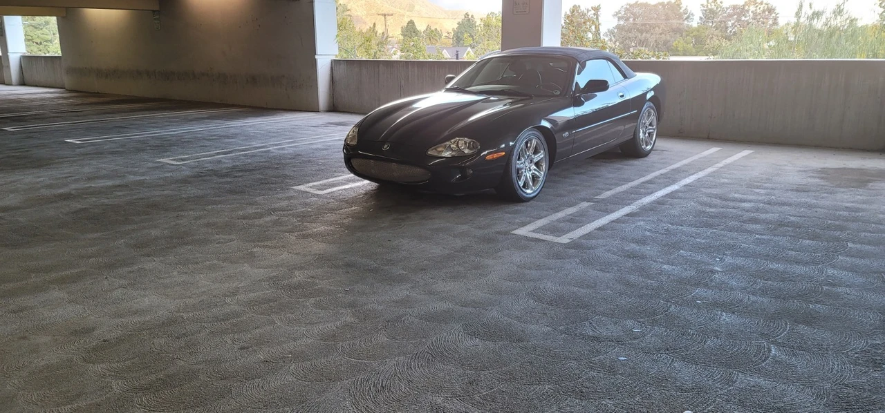 2000 Jaguar X100 XK8 - Image 4 of 21